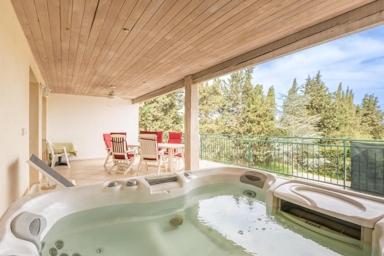 Villa Les Cigales Ouveillan Exterior photo
